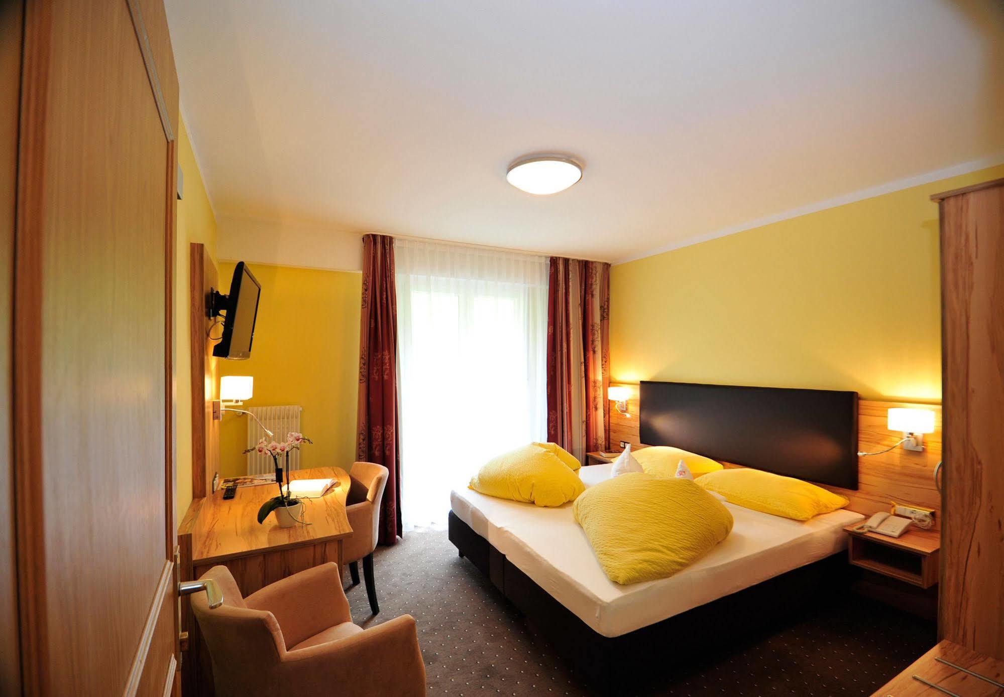 Hotel Mitlechnerhof Scena Esterno foto