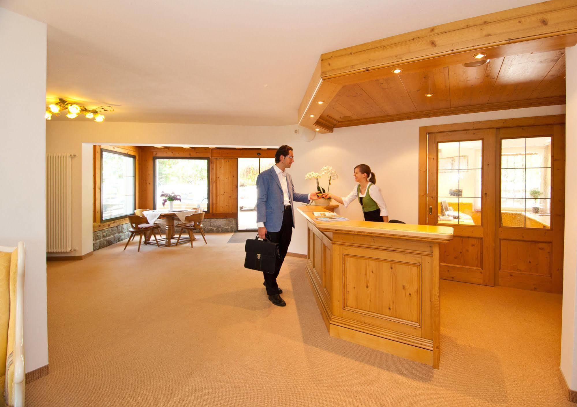 Hotel Mitlechnerhof Scena Esterno foto
